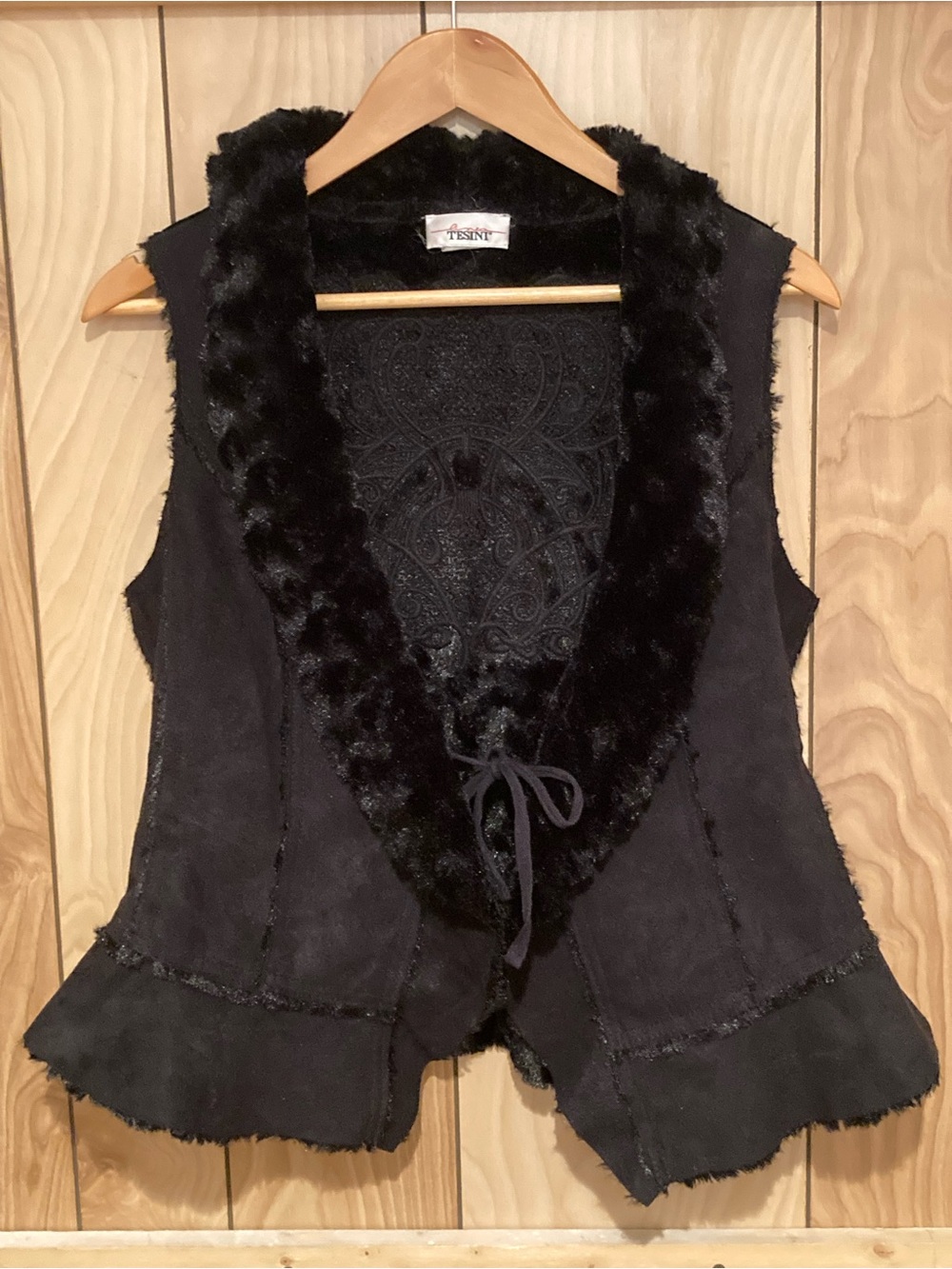 Faux Fur Trim Black Women’s Vest -